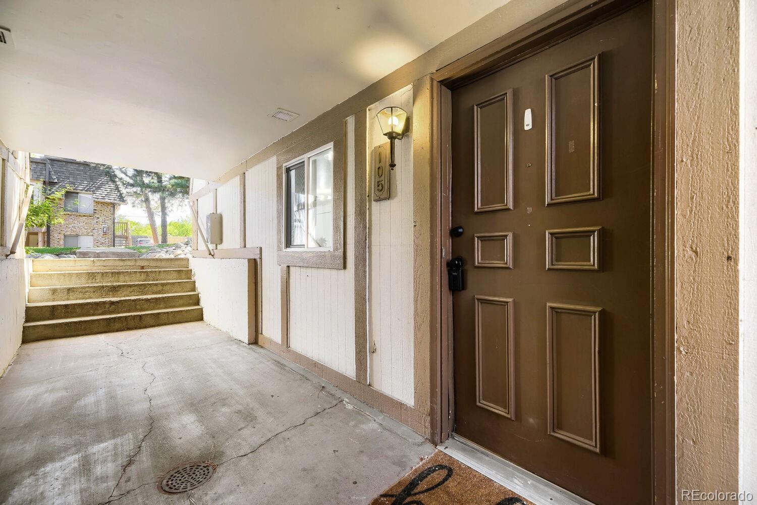 2190 S Holly Street, denver&nbsp; House Search MLS Picture
