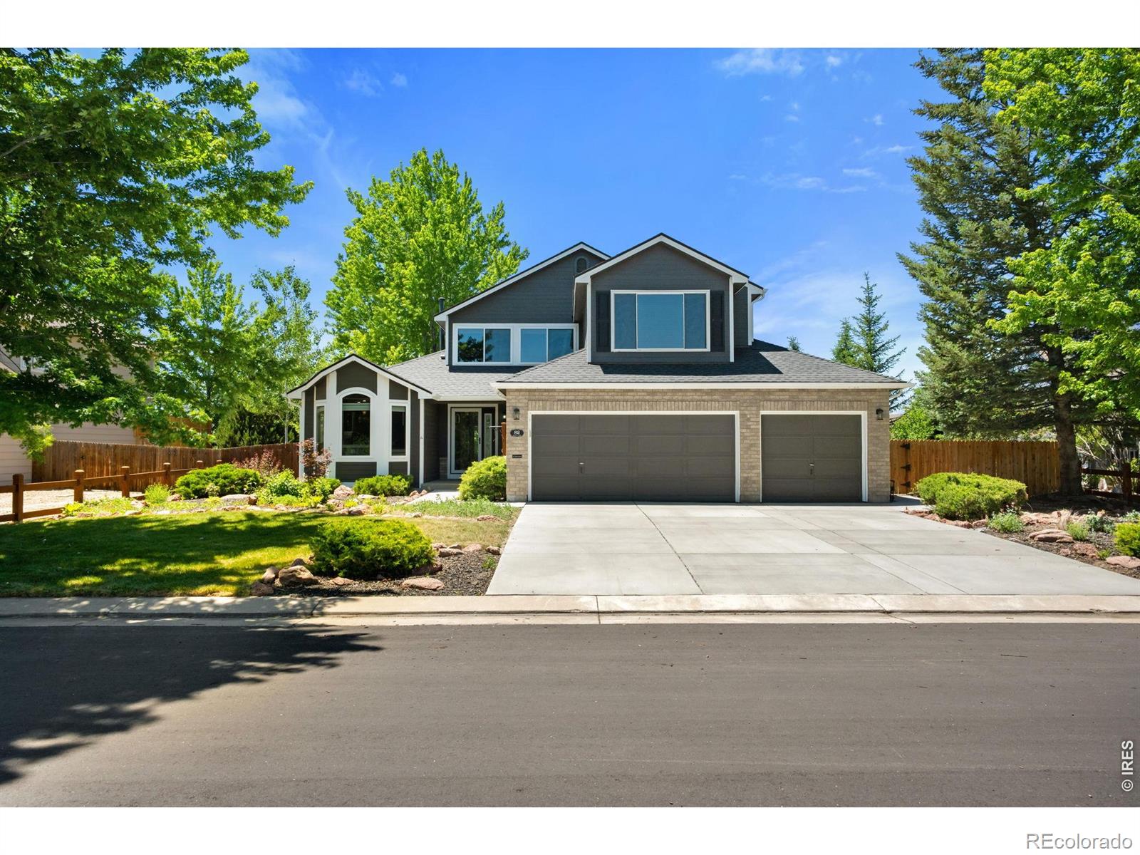 Erie Home | MLS #: 456789106184182  Autumn Court, Erie Beds: 4 Baths: 3 Price: $825,000