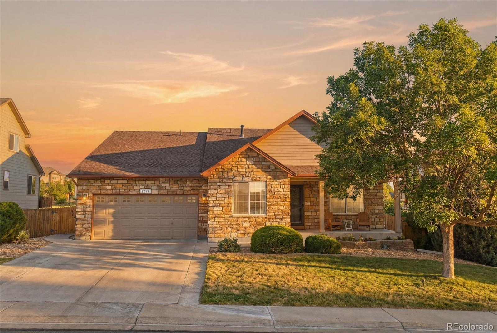  Thornton Home | MLS #: 33471696825 E 131st Drive, Thornton Beds: 5 Baths: 4 Price: $779,000