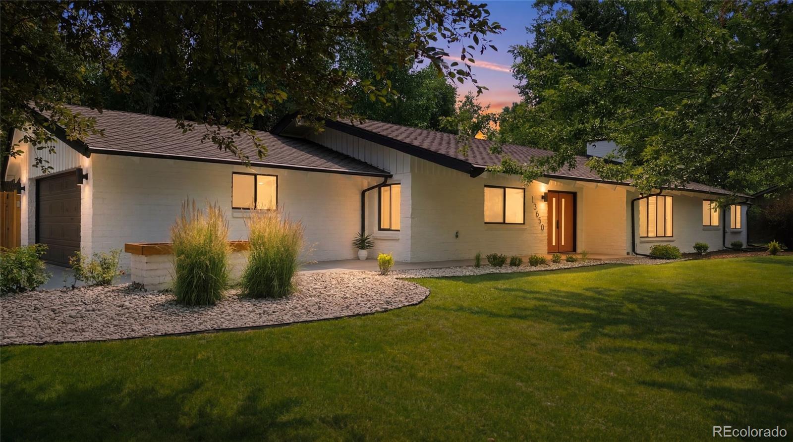 Applewood Mesa Golden Home | MLS #: 368838413650  Crabapple Road, Golden Beds: 3 Baths: 2 Price: $1,250,000