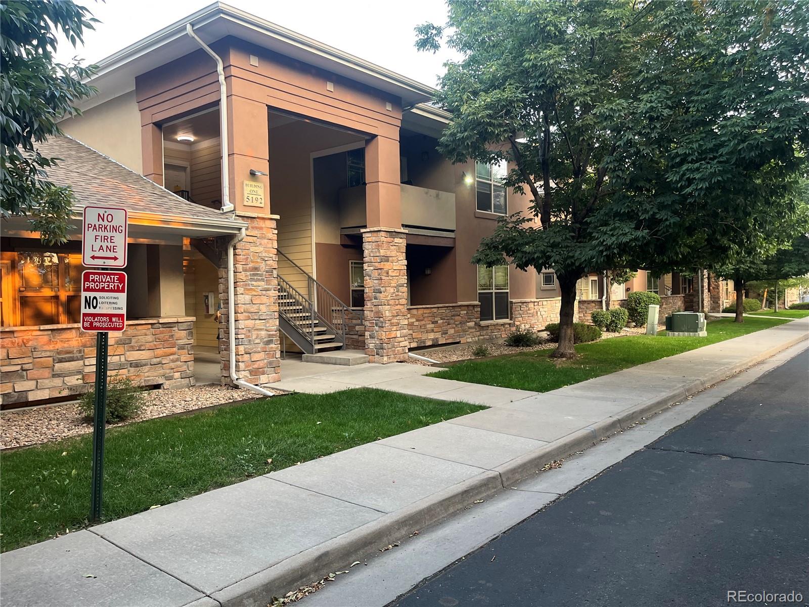  Arvada Condo / Townhome | MLS #: 76552875192  Ammons Court 101, Arvada Beds: 3 Baths: 2 Price: $429,000