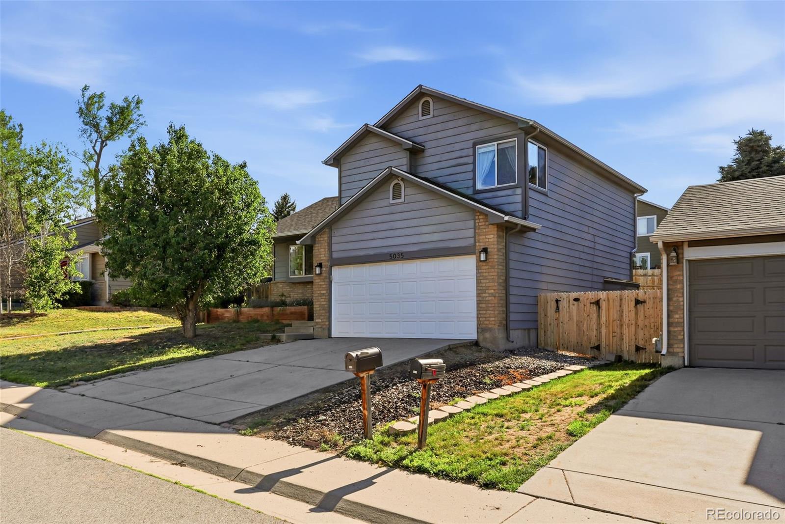 5035 S Genoa Street, aurora&nbsp; House Search MLS Picture