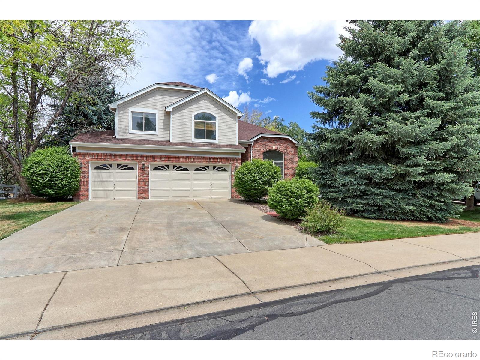  Westminster Home | MLS #: 456789106188914474  Jason Drive, Westminster Beds: 4 Baths: 4 Price: $875,000