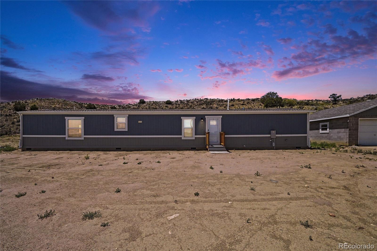 pueblo&nbsp; House Search Picture