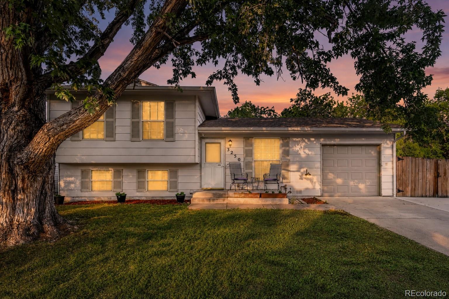 lakewood&nbsp; House Search Picture