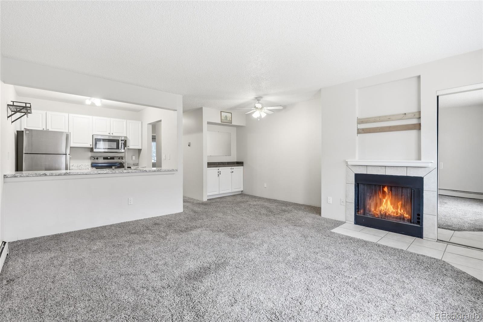 Stonecreek Castle Rock Condo / Townhome | MLS #: 2226042532  Oakwood Drive D105, Castle Rock Beds: 2 Baths: 2 Price: $299,000
