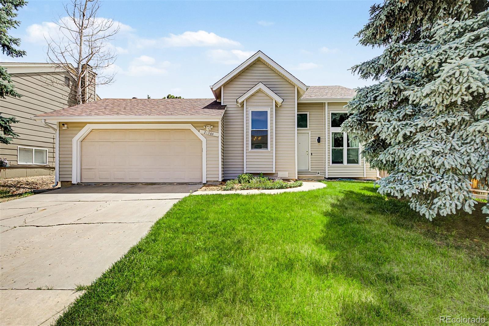  Aurora Home | MLS #: 906584721584 E Powers Place, Aurora Beds: 4 Baths: 2 Price: $490,000