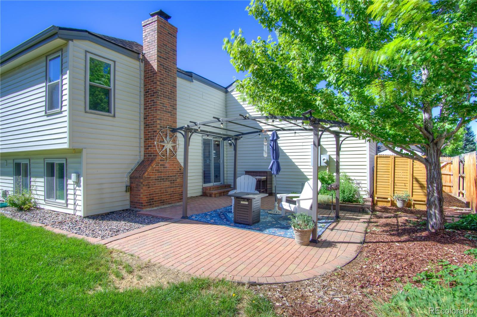 8707 W Glasgow Place, littleton&nbsp; House Search MLS Picture