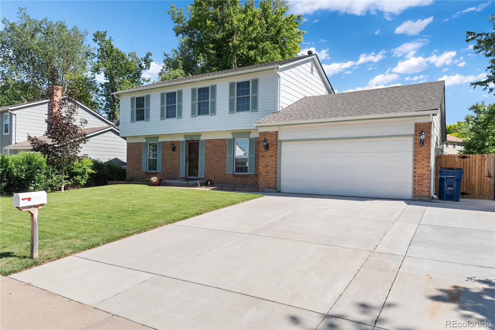  Aurora Home | MLS #: 46919912316 S Dawson Way, Aurora Beds: 4 Baths: 3 Price: $498,000
