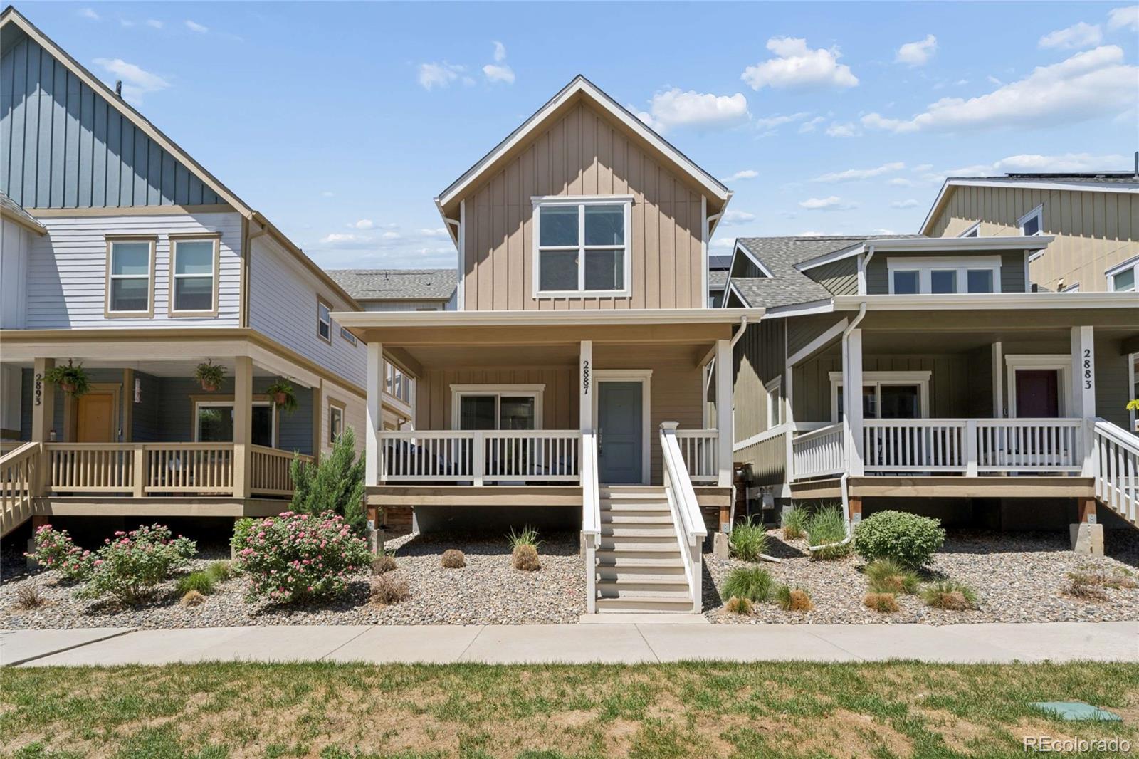  Englewood Home | MLS #: 59500812887 S Fox Street, Englewood Beds: 3 Baths: 3 Price: $640,000