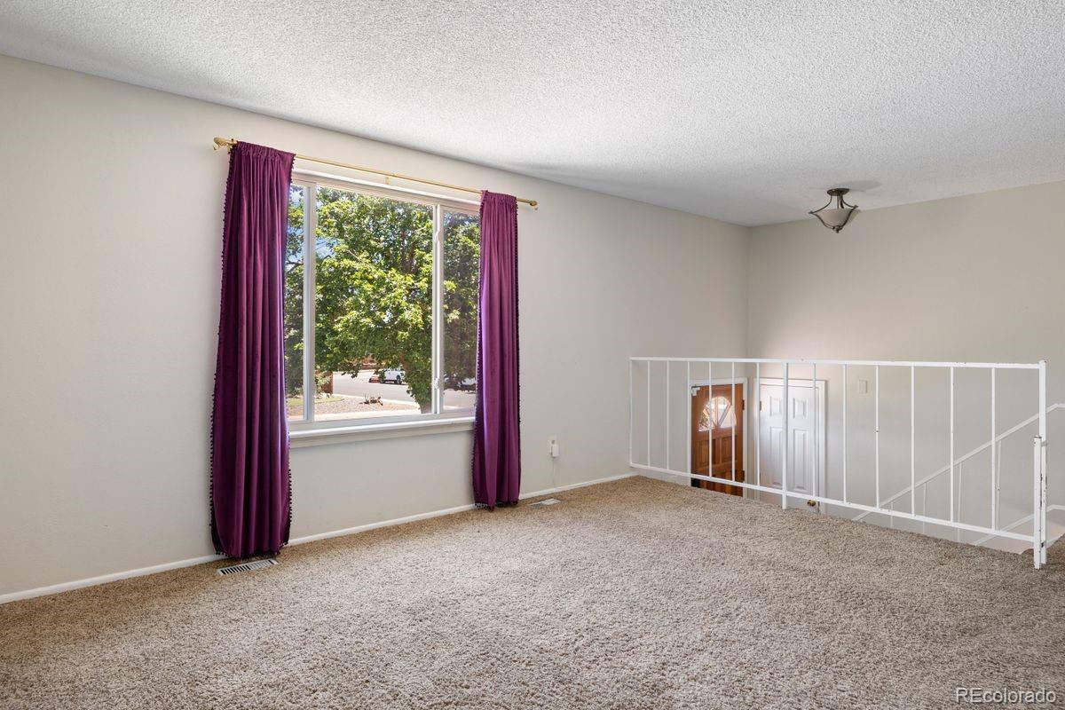 3347 S Laredo Court, aurora&nbsp; House Search MLS Picture