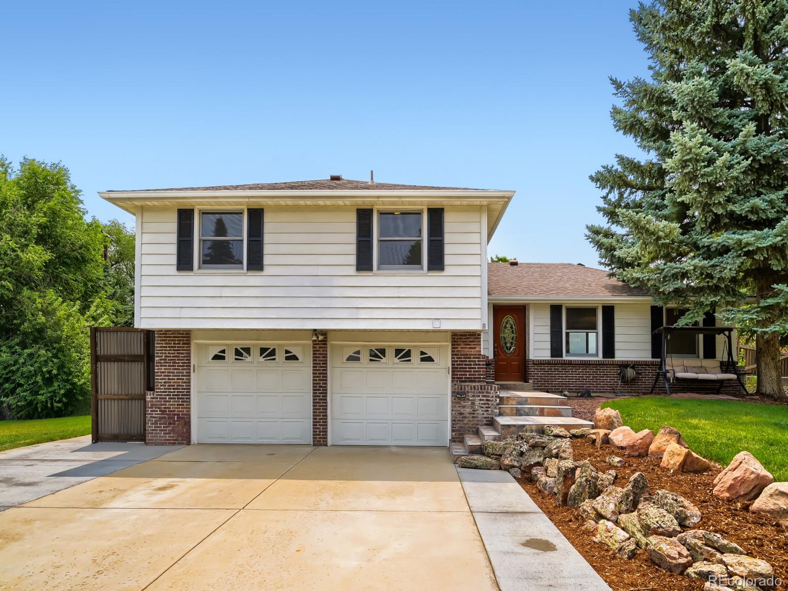 Longmont Home | MLS #: 665520012875  Hillcrest Drive, Longmont Beds: 5 Baths: 3 Price: $824,000