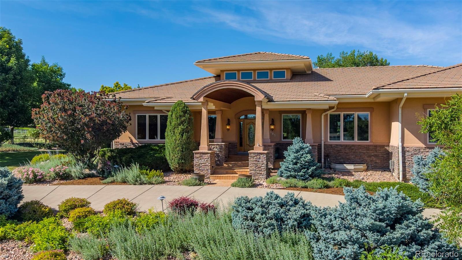 905 E 14th Way, broomfield&nbsp; House Search MLS Picture