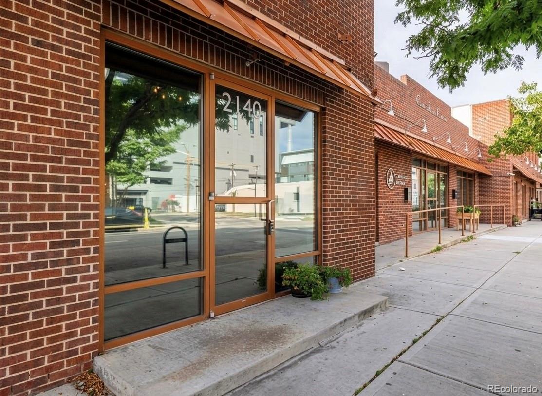  Denver Condo / Townhome | MLS #: 81172482142  Curtis Street 101, Denver Beds: 2 Baths: 1 Price: $410,000