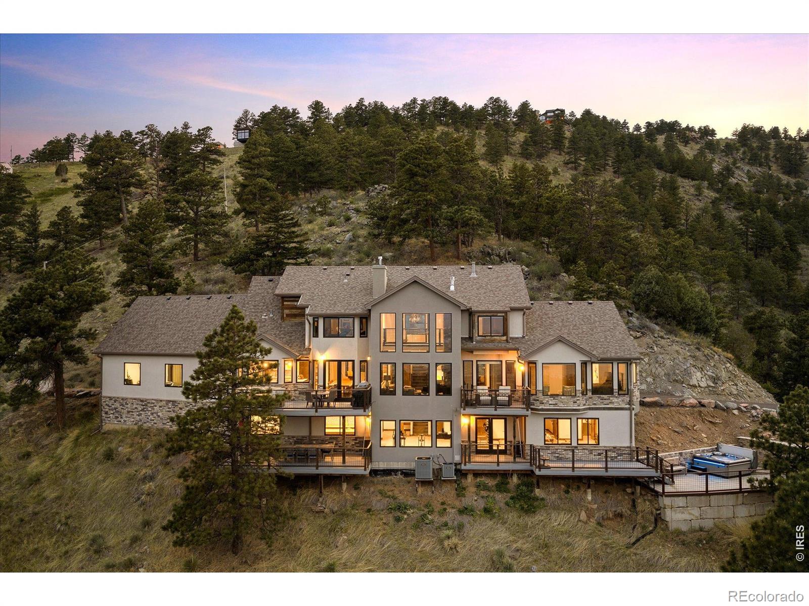 golden&nbsp; House Search Picture
