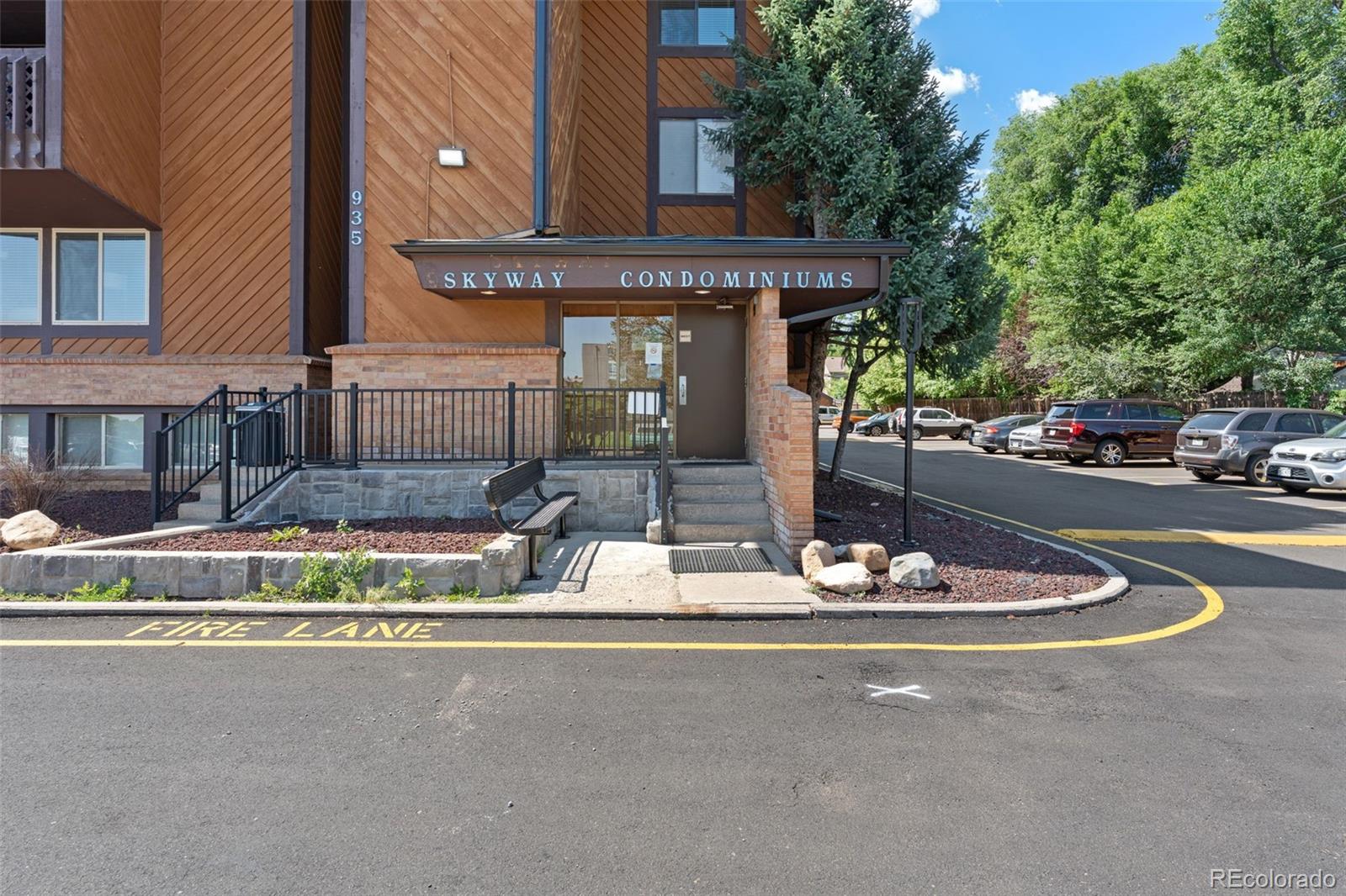 935  Saturn Drive, colorado springs&nbsp; House Search MLS Picture