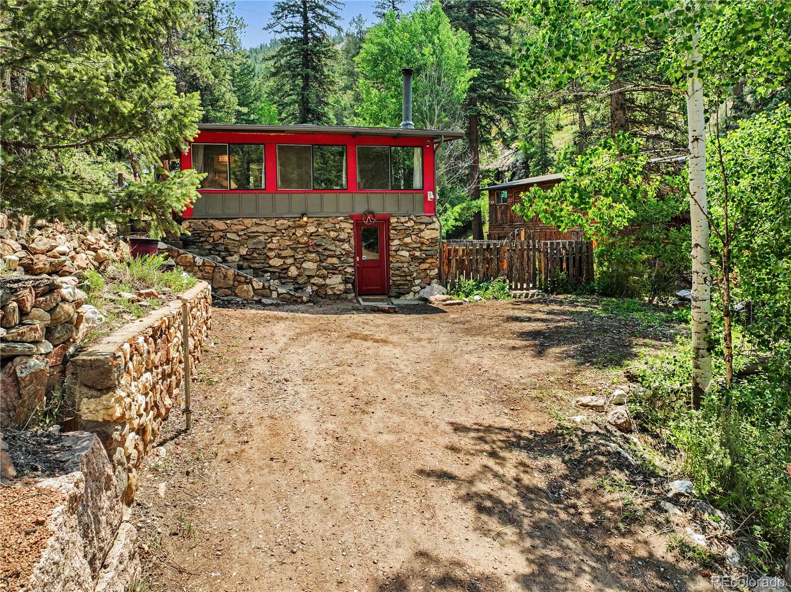 pine&nbsp; House Search Picture