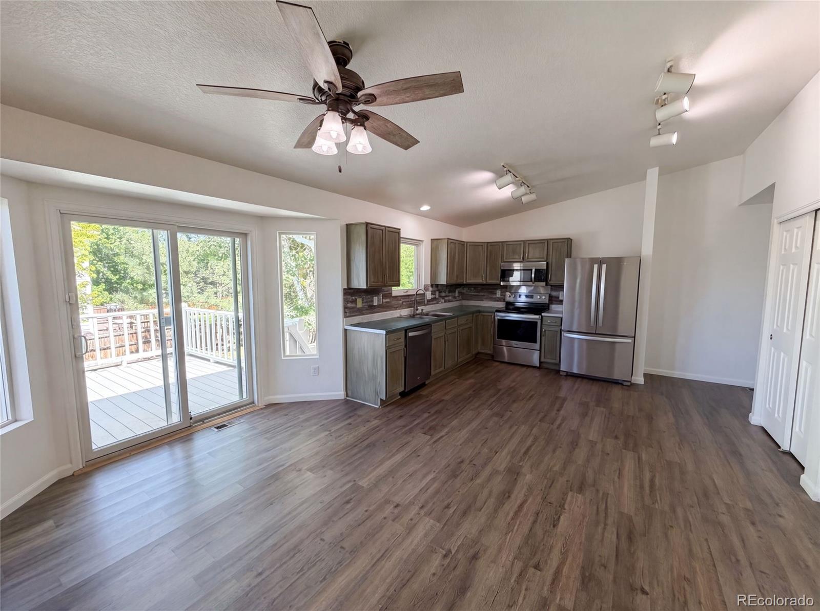 7190  Pine Hills Way, littleton&nbsp; House Search MLS Picture