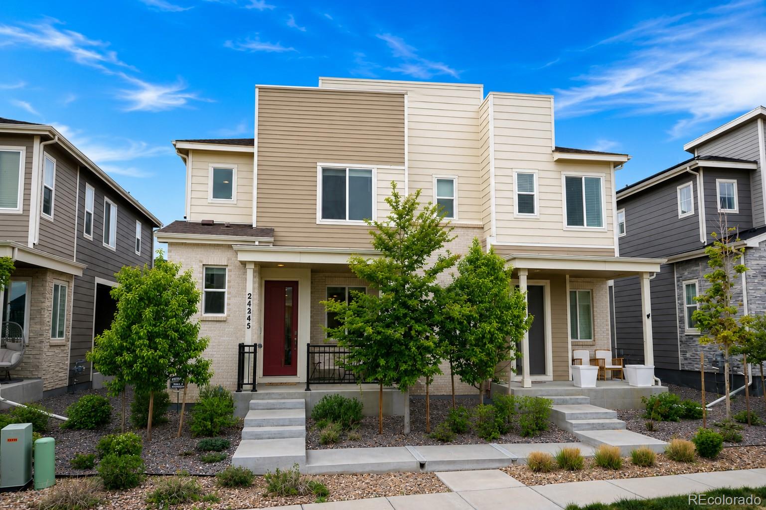 Aurora Highlands Aurora Home | MLS #: 765732424245 E 41st Avenue, Aurora Beds: 3 Baths: 3 Price: $430,000