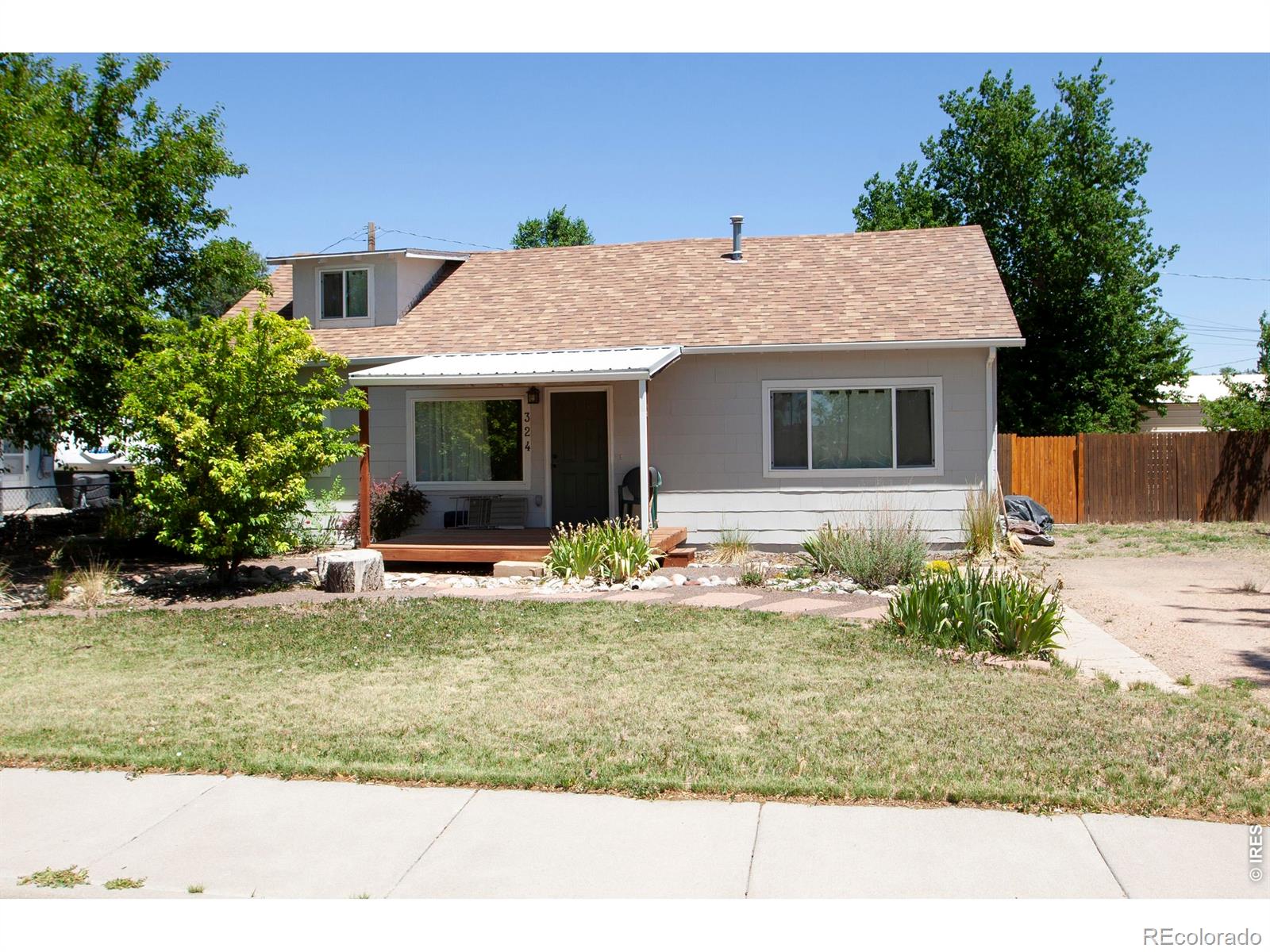324 N 3rd Avenue, sterling&nbsp; House Search MLS Picture