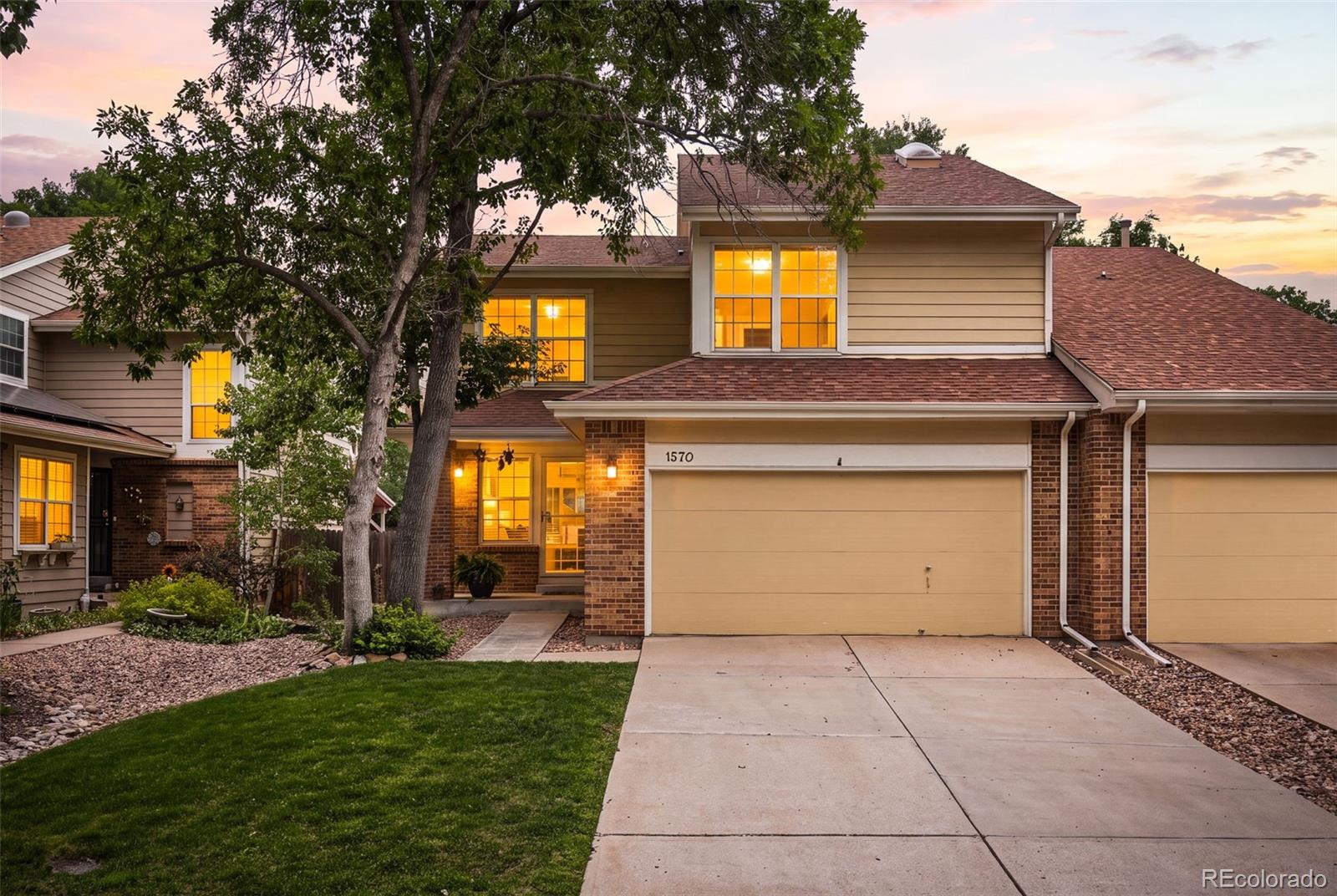1570 S Roslyn Street, denver&nbsp; House Search MLS Picture