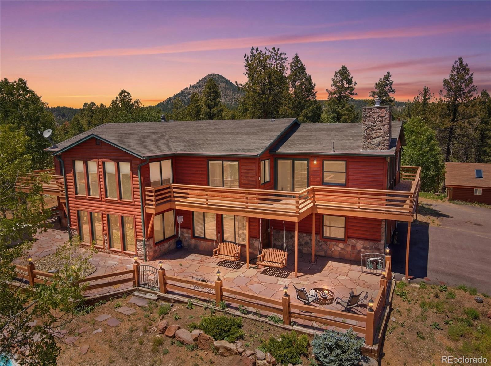Northwest Florissant Home | MLS #: 43229843000  Wildhorn Road, Florissant Beds: 5 Baths: 4 Price: $950,000