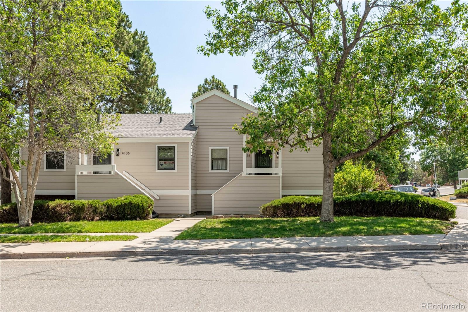 aurora&nbsp; House Search Picture