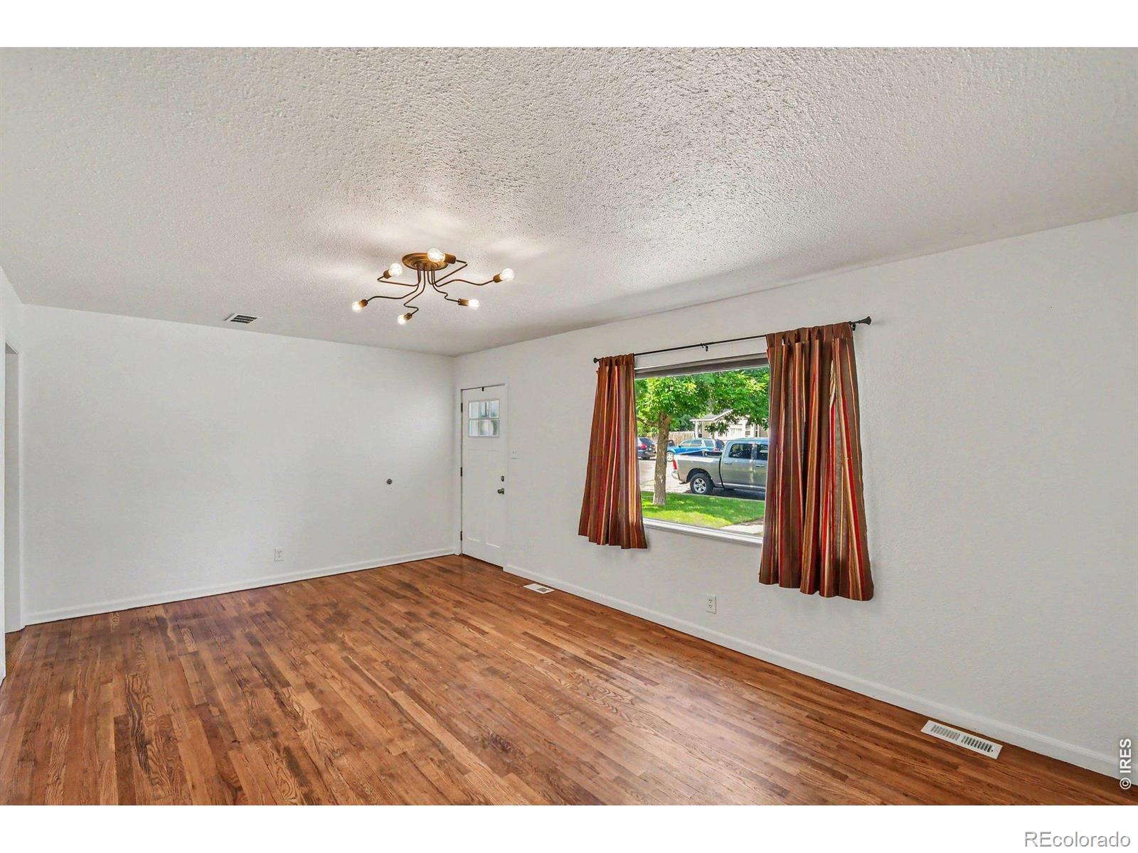 1008  34th Avenue, greeley&nbsp; House Search MLS Picture