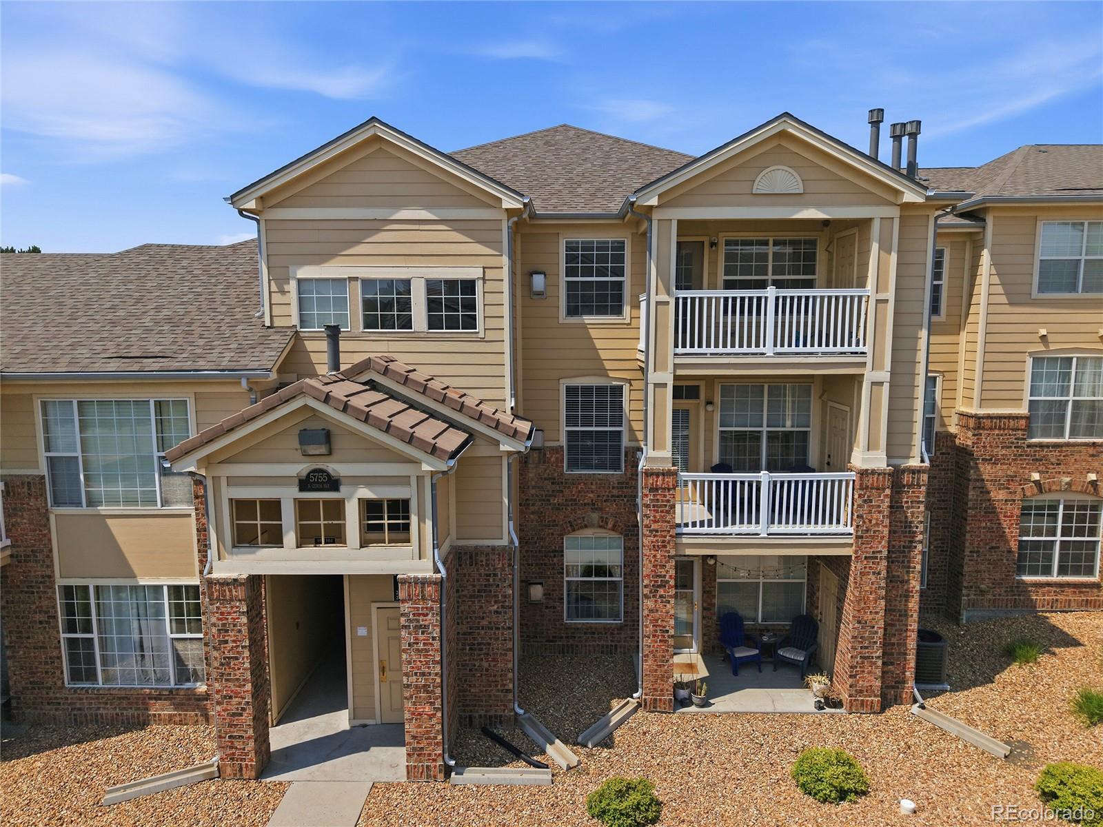 5755 N Genoa Way, aurora&nbsp; House Search MLS Picture