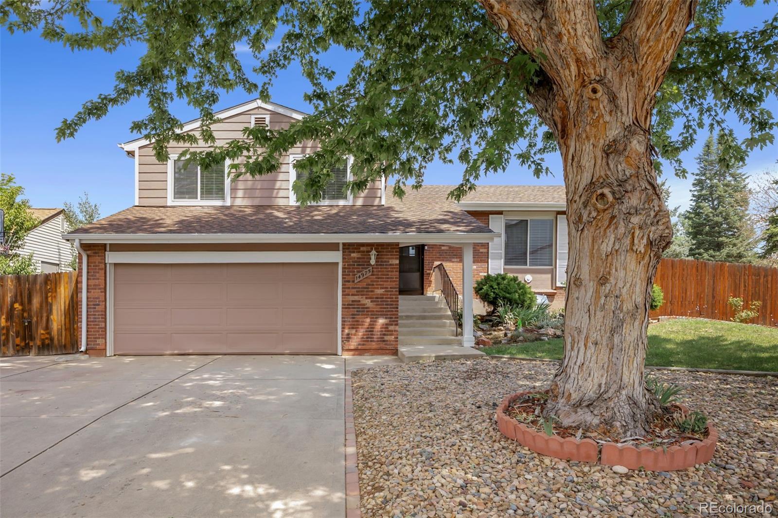 Pheasant Run Aurora Home | MLS #: 970770814975 E Radcliff Drive, Aurora Beds: 3 Baths: 3 Price: $505,000