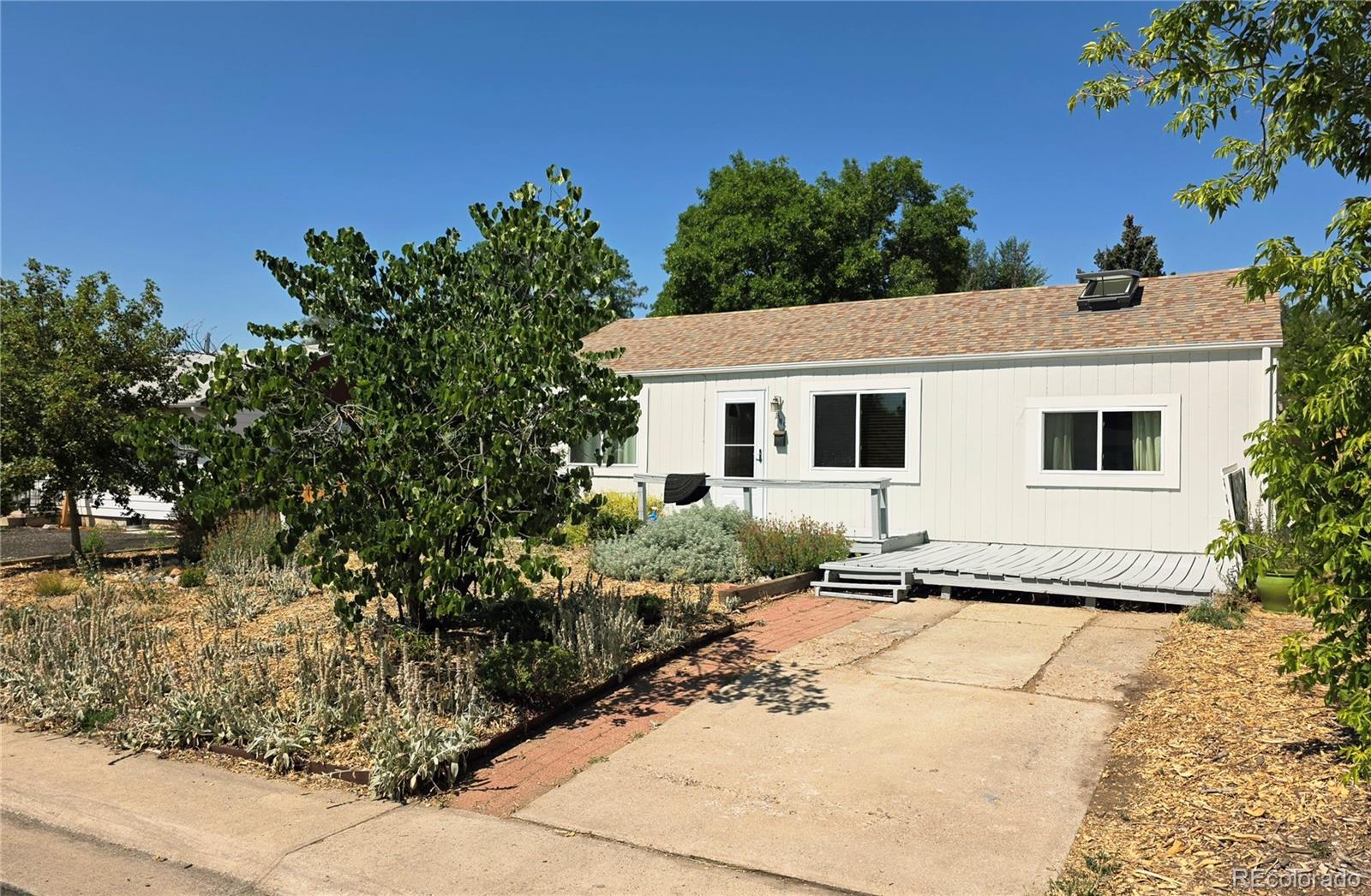 Mississippi Heights Denver Home | MLS #: 54217481145 S Vrain Street, Denver Beds: 3 Baths: 2 Price: $425,000
