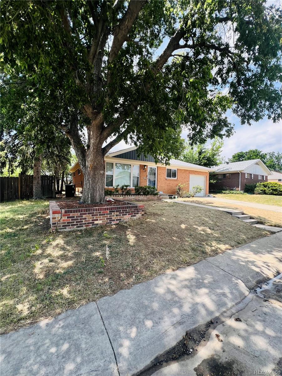  Denver Home | MLS #: 2995626292  Linda Sue Lane, Denver Beds: 5 Baths: 2 Price: $435,000