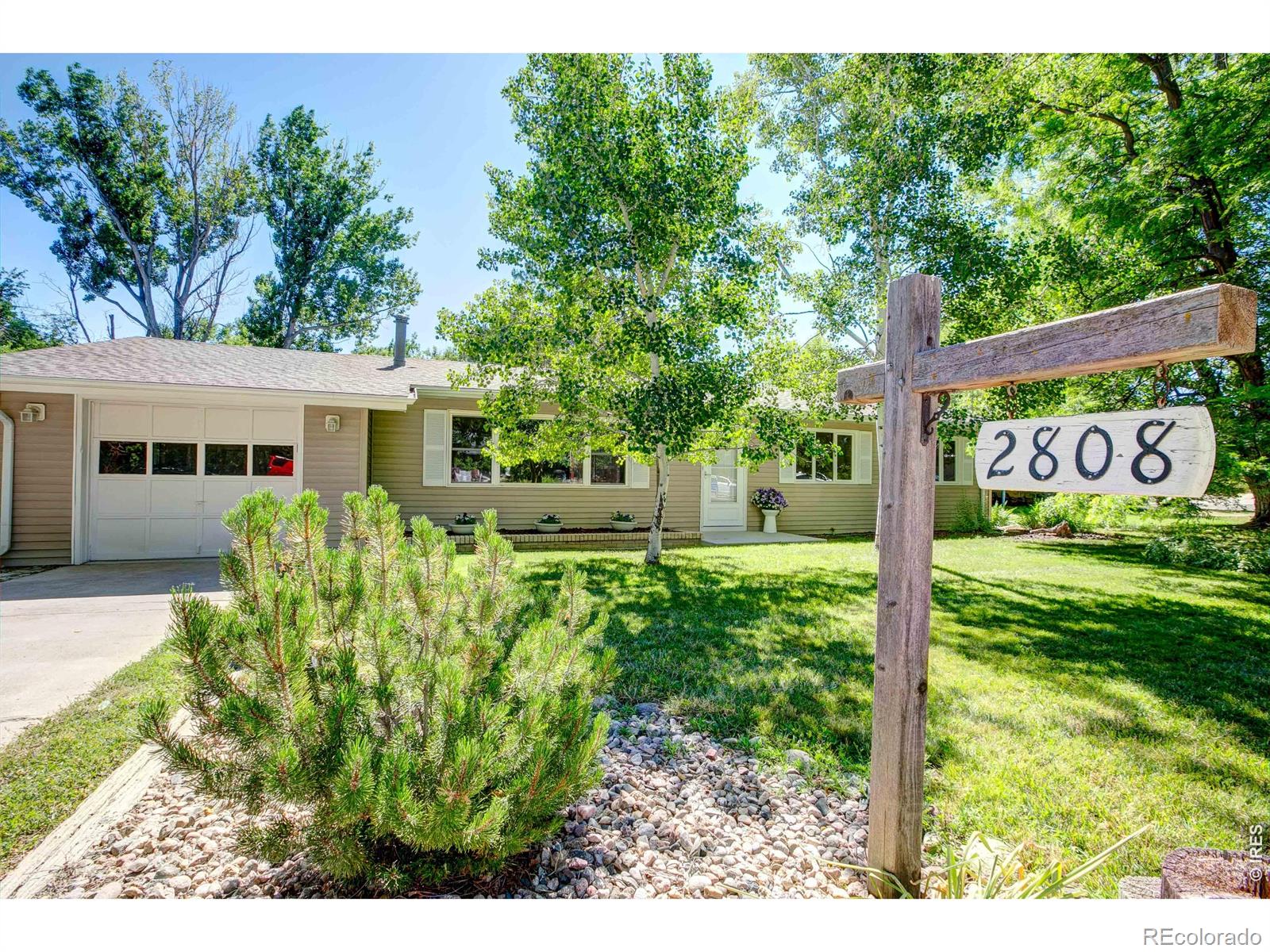 laporte&nbsp; House Search Picture