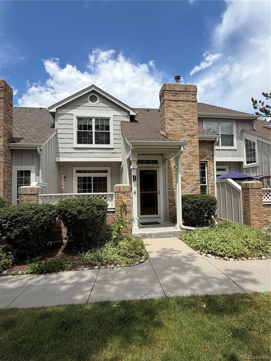  Littleton Home | MLS #: 18705042985 W Long Drive, Littleton Beds: 4 Baths: 4 Price: $575,000