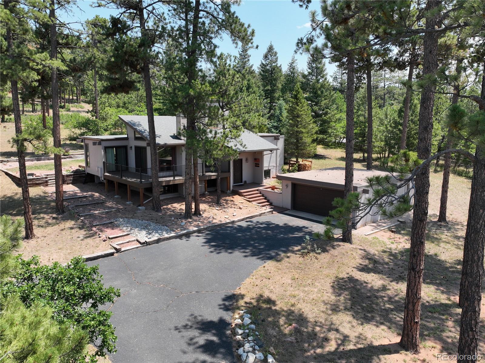  Larkspur Home | MLS #: 17351204751  Red Rock Drive, Larkspur Beds: 4 Baths: 3 Price: $799,000