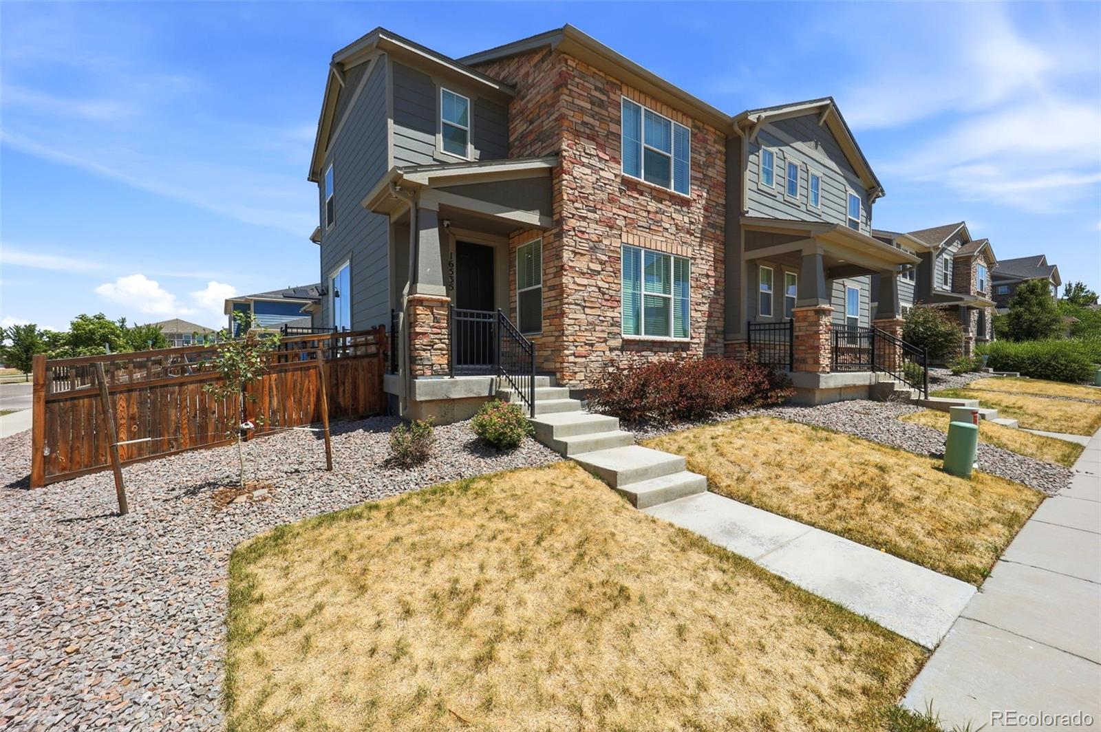 aurora&nbsp; House Search Picture