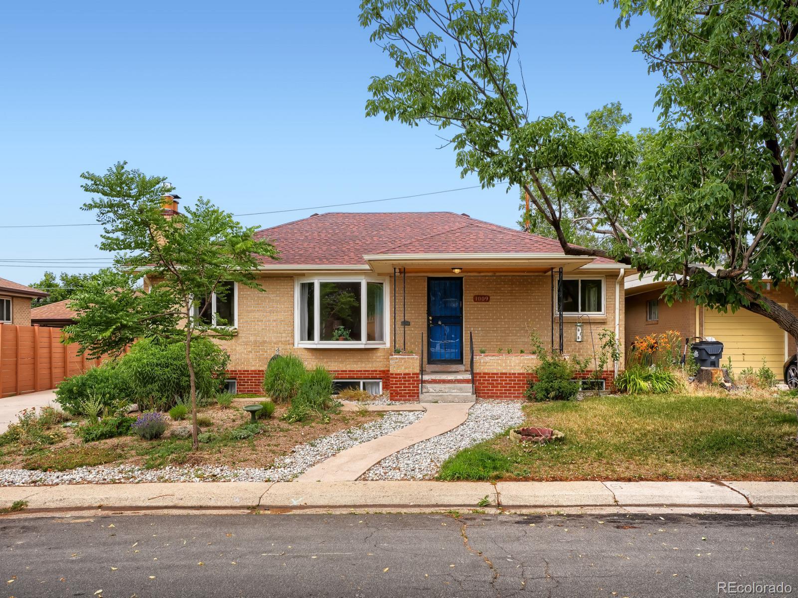 aurora&nbsp; House Search Picture