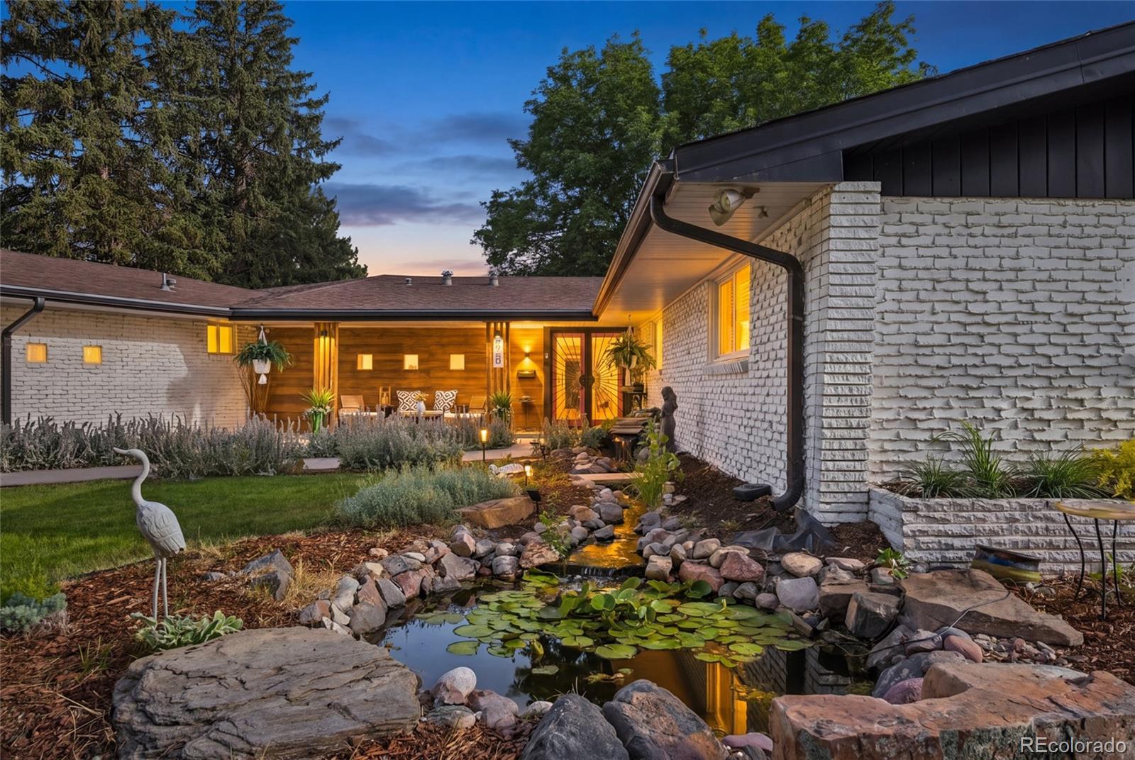  Denver Home | MLS #: 24878744480 W Lakeridge Road, Denver Beds: 5 Baths: 6 Price: $1,595,000
