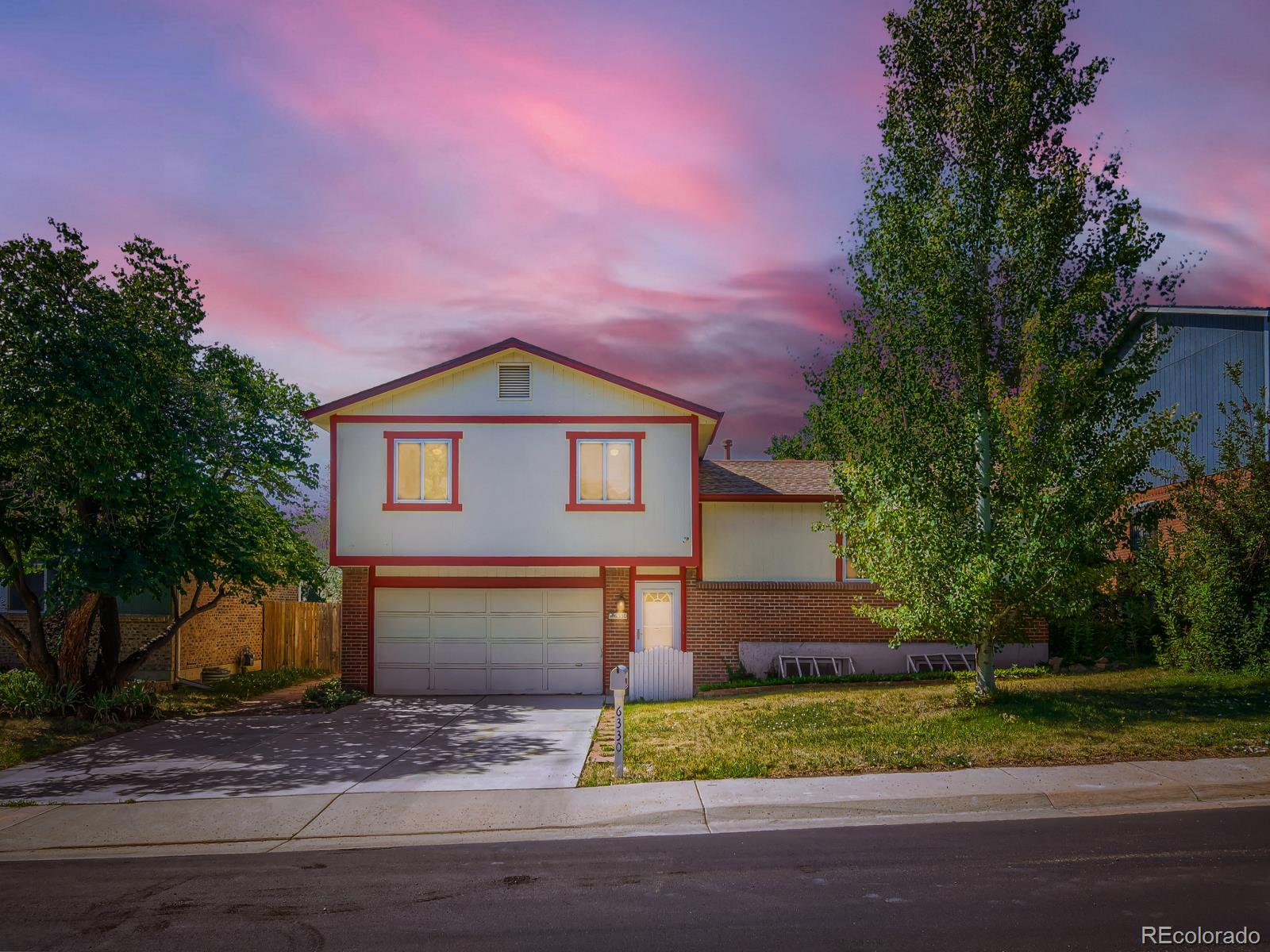 Sheridan Green Westminster Home | MLS #: 45781956330 W 112th Place, Westminster Beds: 3 Baths: 2 Price: $525,000