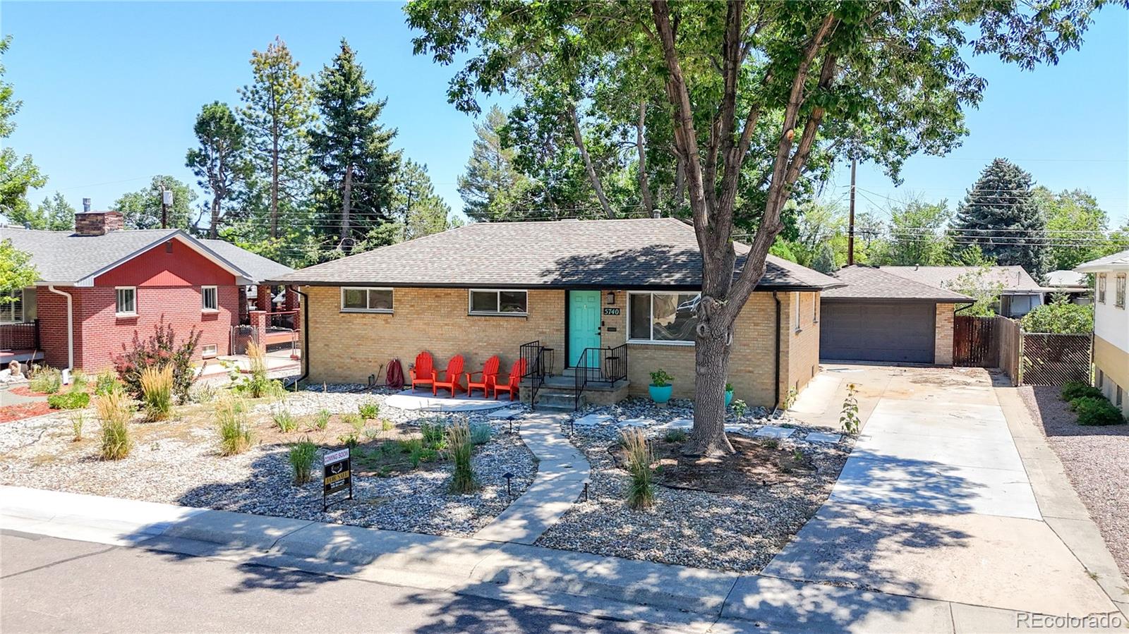 Broadmoor Littleton Home | MLS #: 80340535740 S Fox Street, Littleton Beds: 5 Baths: 2 Price: $660,000