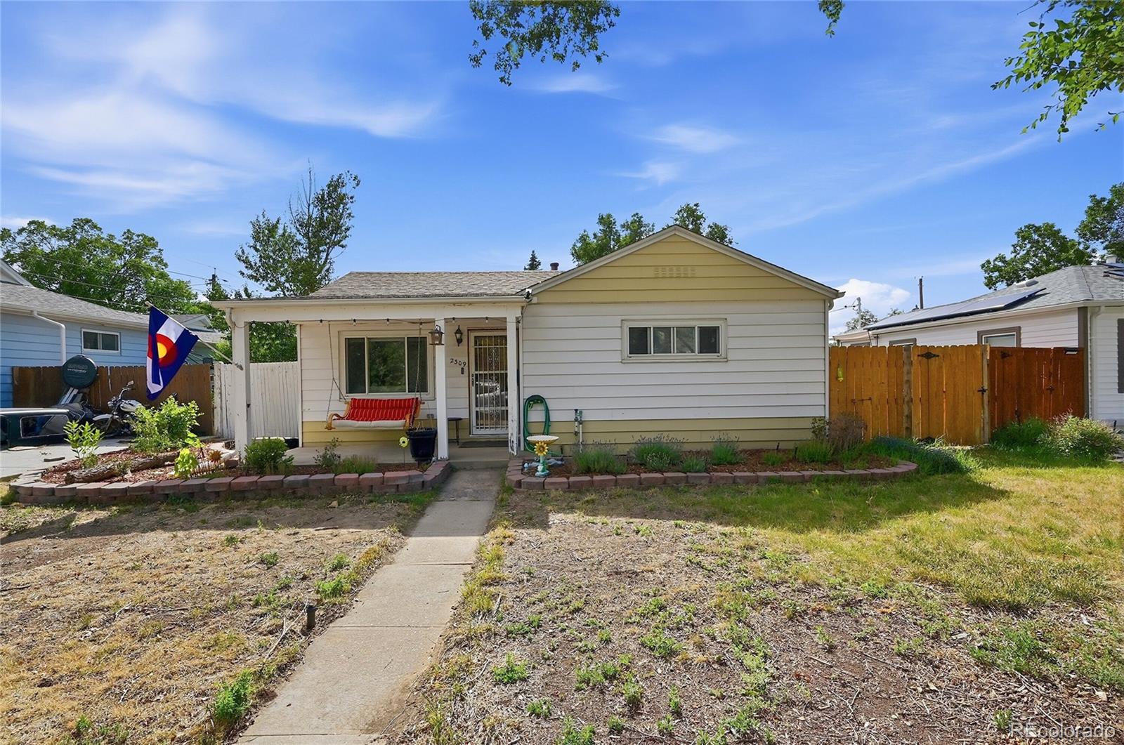 aurora&nbsp; House Search Picture