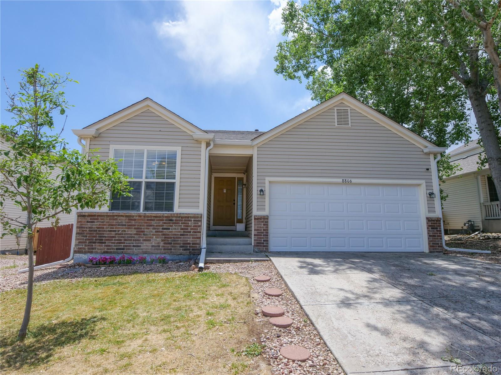 8806  Silver Glen Drive, fountain&nbsp; House Search MLS Picture