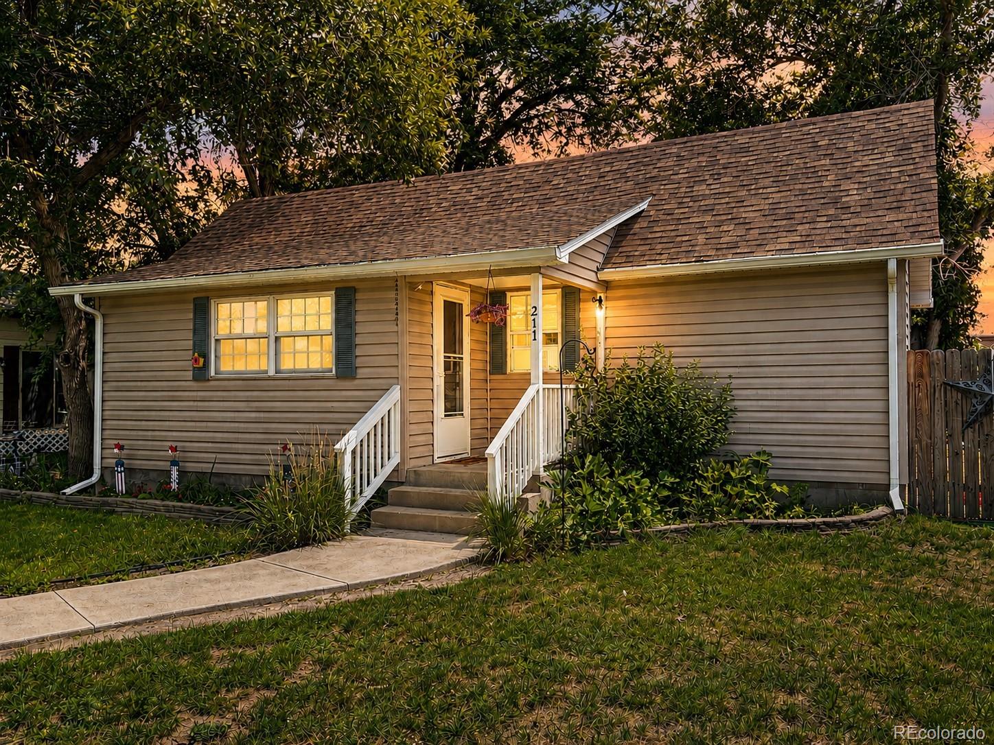 brush&nbsp; House Search Picture