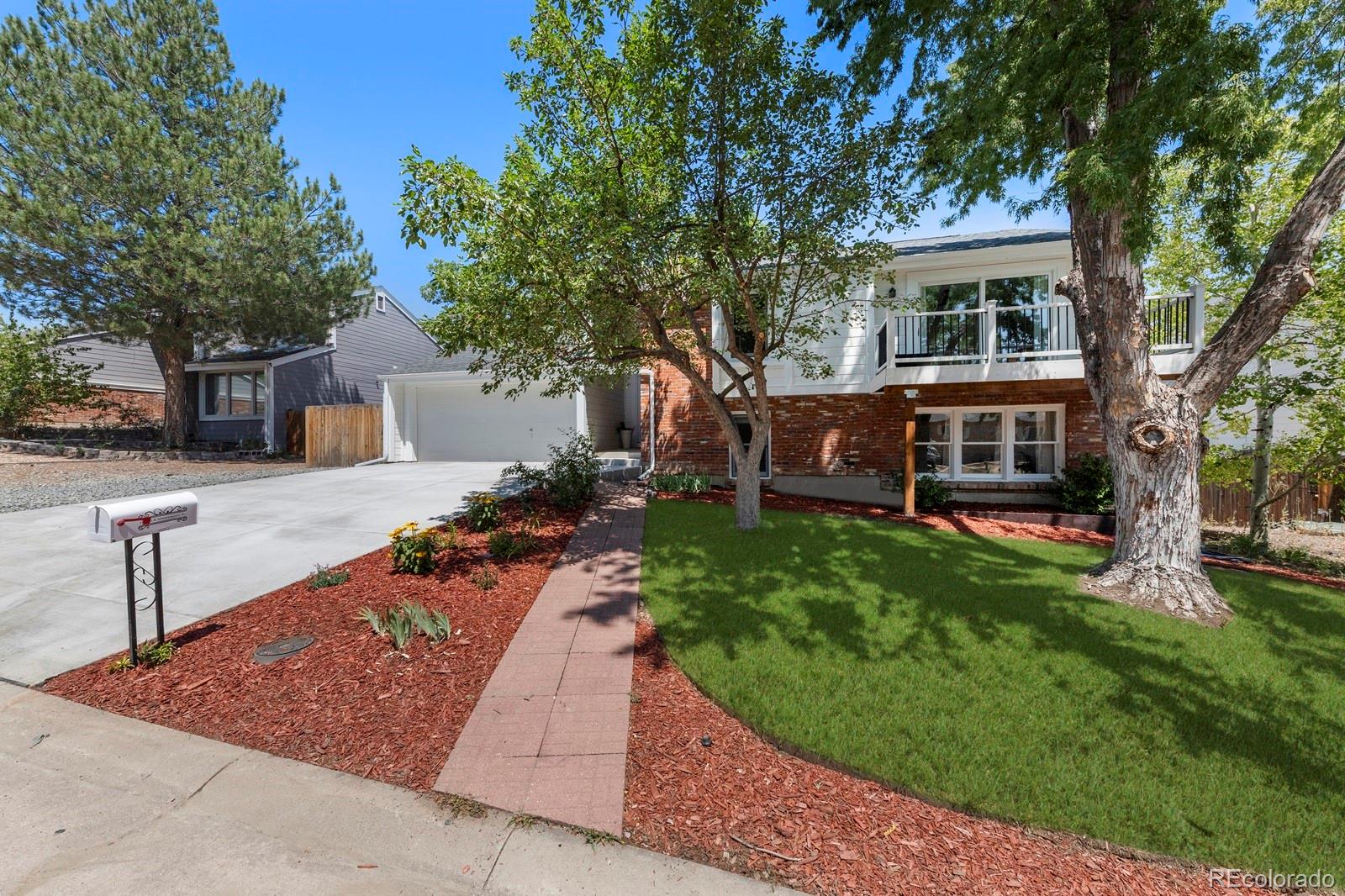 aurora&nbsp; House Search Picture