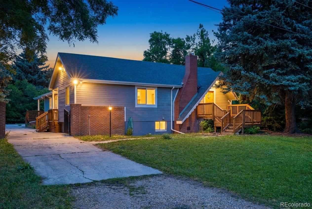 Smiths Denver Home | MLS #: 55312761825  Dover Street, Denver Beds: 3 Baths: 4 Price: $699,000