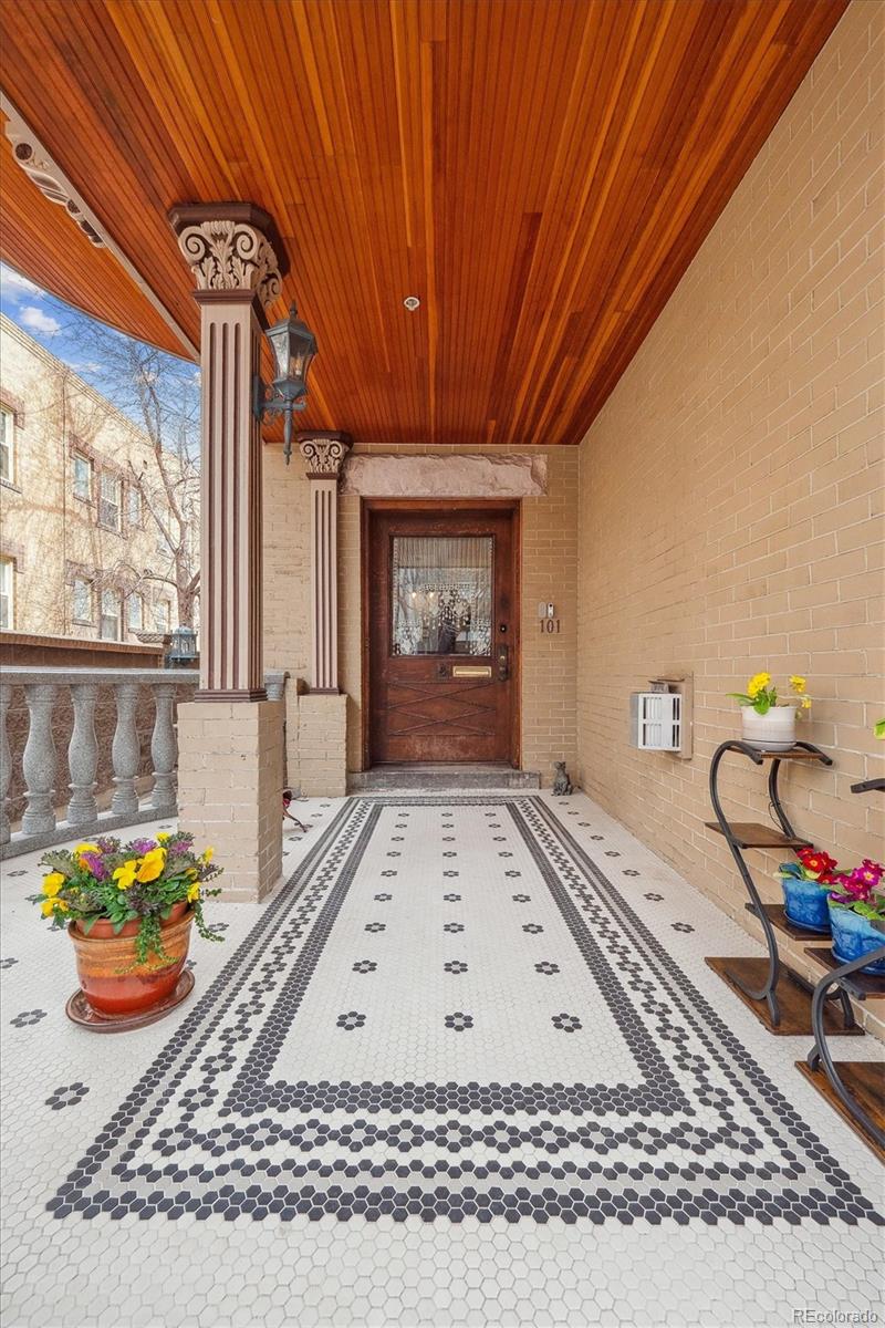 Capitol Hill Denver Condo / Townhome | MLS #: 99632211022 N Pearl Street 101, Denver Beds: 3 Baths: 3 Price: $899,000