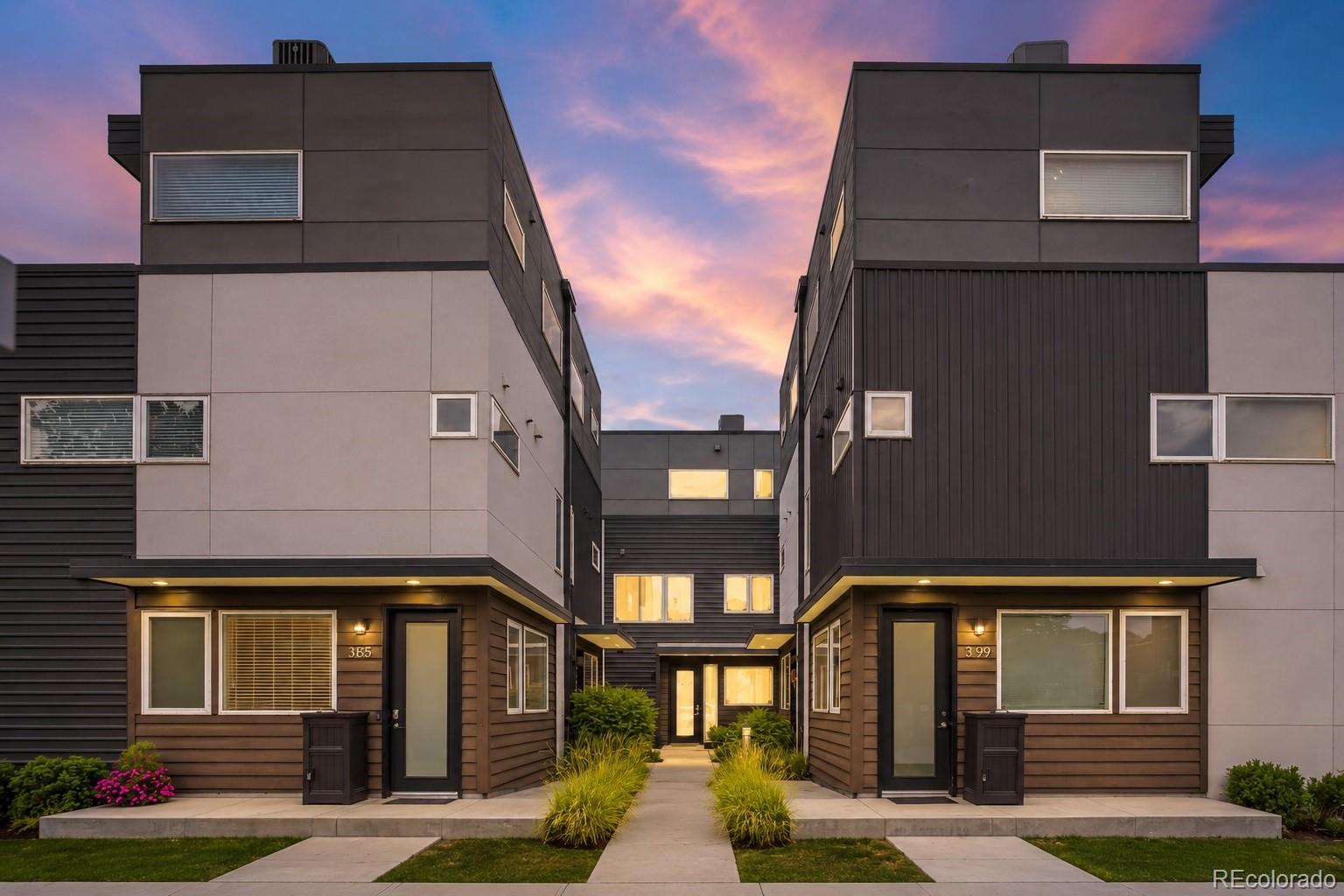  Denver Home | MLS #: 50458413165  Lawrence Street, Denver Beds: 2 Baths: 3 Price: $549,900