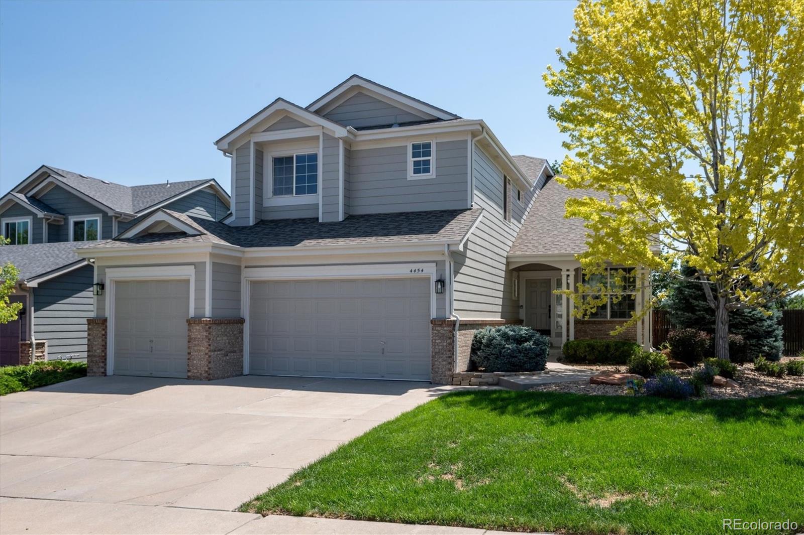Willow Trace Aurora Home | MLS #: 45869574454 S Himalaya Circle, Aurora Beds: 4 Baths: 5 Price: $692,500