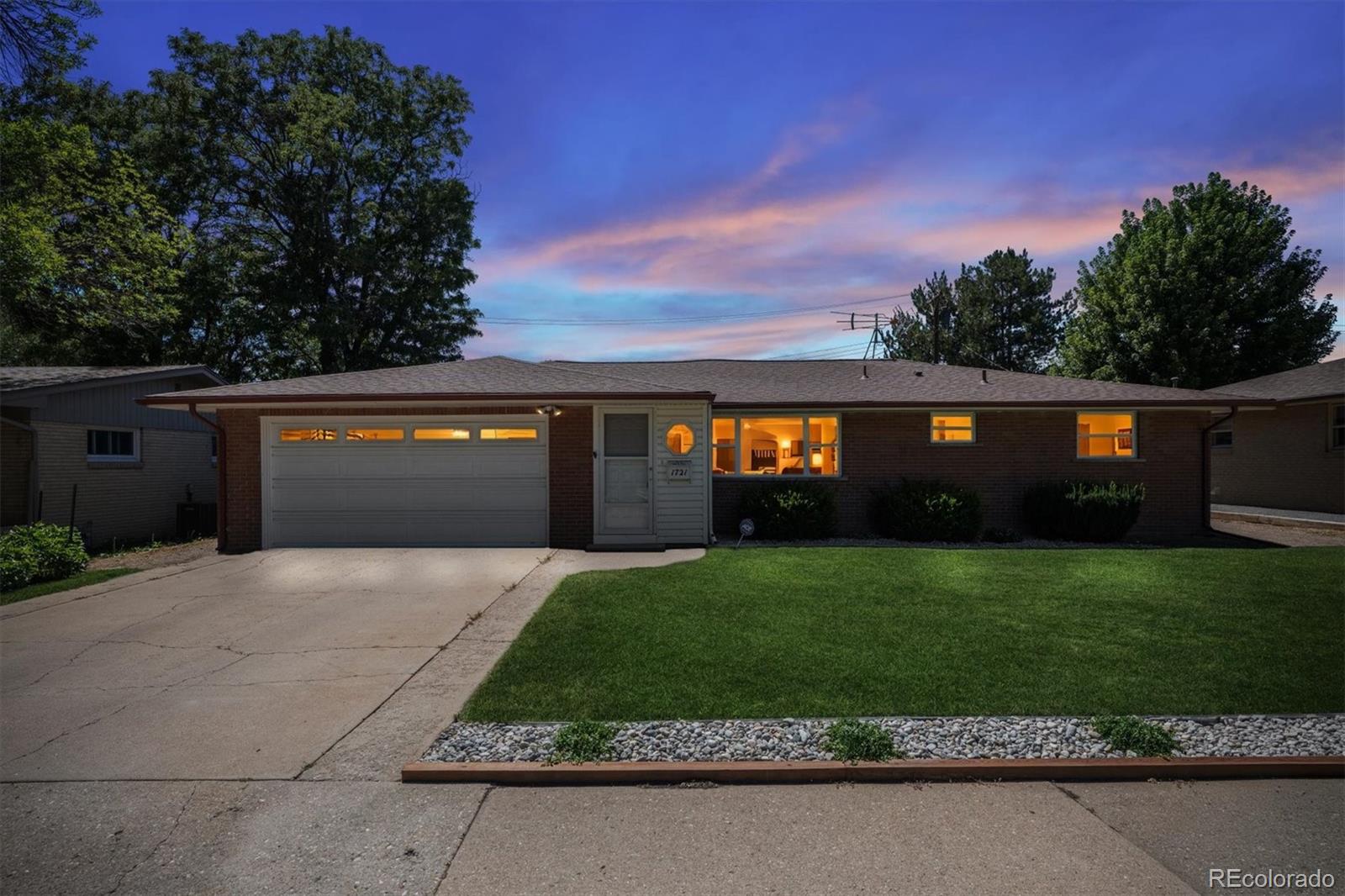  Longmont Home | MLS #: 39955061721  Emery Street, Longmont Beds: 3 Baths: 2 Price: $499,950