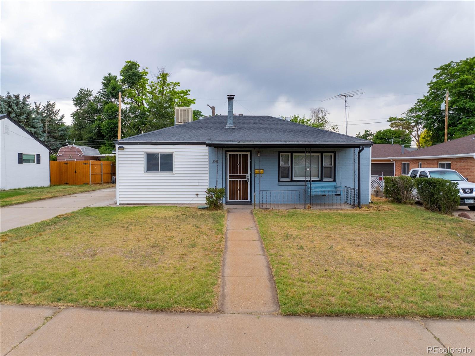 2541  Camellia Street, pueblo&nbsp; House Search MLS Picture